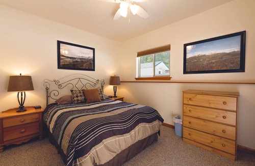 Haines House | Apartment Dolphin House