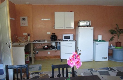 Gezier-et-Fontenelay Apartment | Apartment Domaine de Fontenelay