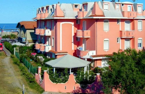 Porto Garibaldi Apartment | Apartment Doria Due in Porto Garibaldi - 6 persons, 2 bedrooms
