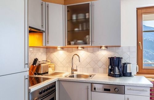 Zellbergeben Apartment | Apartment "Dornauer" with Mountain View, Wi-Fi & Balcony
