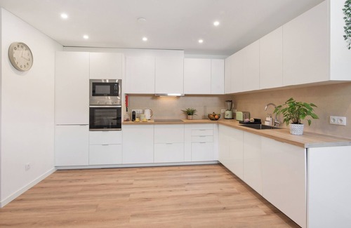 Se Apartment | Apartment 'Downtown Lux' with Shared Terrace, Wi-Fi and Air Conditioning