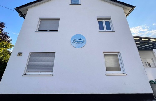 Koetz Apartment | Apartment 'Dreams Lodge' with Private Terrace, Wi-Fi and Air Conditioning