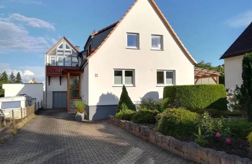 Angersbach Apartment | Apartment 'Eichenauer' with Shared Terrace, Wi-Fi and Air Conditioning