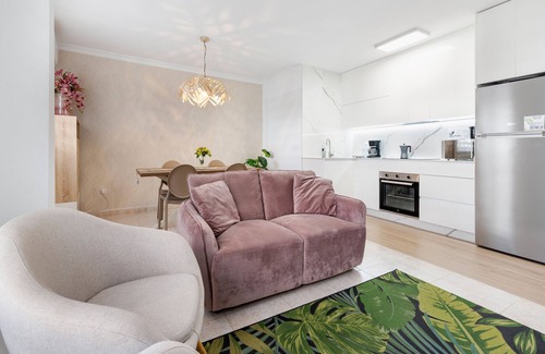 Aguilas Apartment | Apartment 'El Corazon De Aguilas' with Wi-Fi and Air Conditioning
