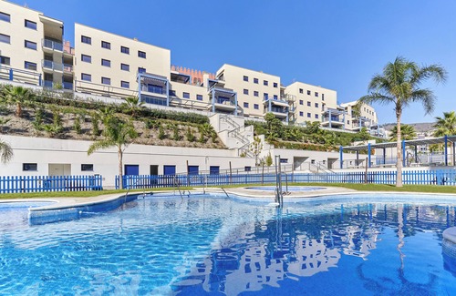 Velilla-Taramay Apartment | Apartment 'El Paraiso De Cabria' with Mountain View, Wi-Fi and Air Conditioning
