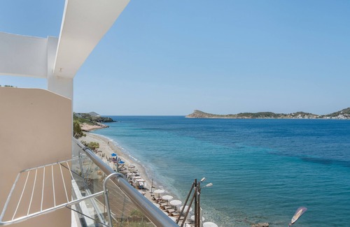 Massouri Apartment | Apartment 'Eros Sea View' with Private Terrace, Wi-Fi and Air Conditioning