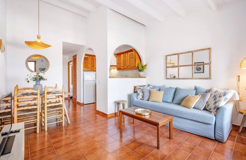 Arenal d'en Castell Apartment | Apartment Arenal den Castell with sea view