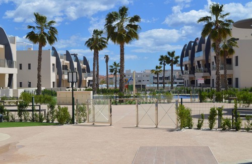 Pueblo Latino Apartment | APARTMENT PLAYA ELISA BAY