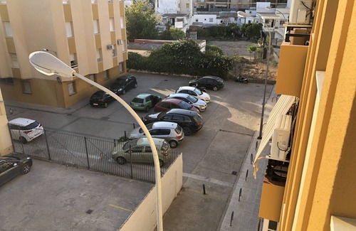 Sanlucar de Barrameda Apartment | Apartment (4 rooms, kitchen 2 bathrooms) in perfect location for TAPAS & PLAYA