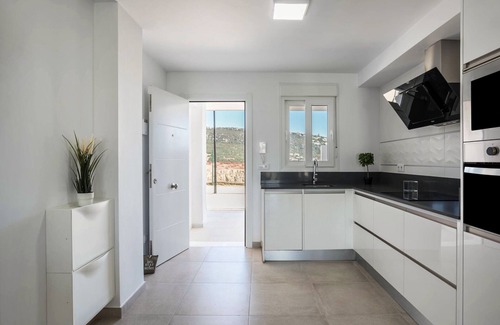 Atlanterra Apartment | Apartment 'Apartamento Poniente' with Sea View, Wi-Fi and Air Conditioning