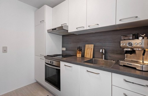 Engen Apartment | Apartment 'Eva Ferienwohnung' with Balcony and Wi-Fi