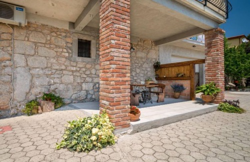 Pobri Apartment | Apartment Evići by Interhome
