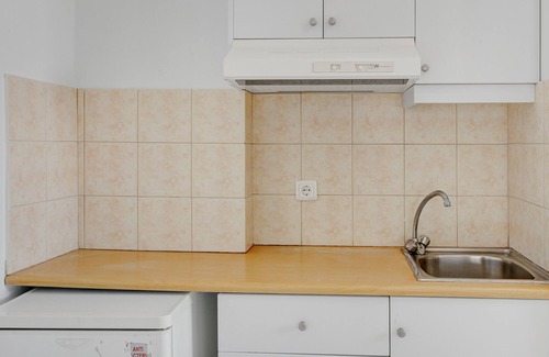 Kardamena Apartment | Apartment 'Evripides Family One -bedroom 2' with Shared Pool, Shared Garden and Air Conditioning