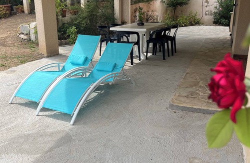 Tiuccia Apartment | Apartment F3 air-conditioned 3mn walk from the beach large garden property digicode