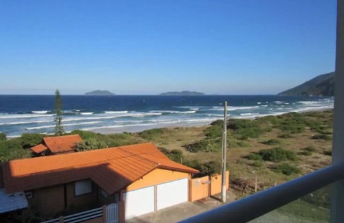 Acores Apartment | Apartment facing the sea with hydromassage Azores beach, Floripa