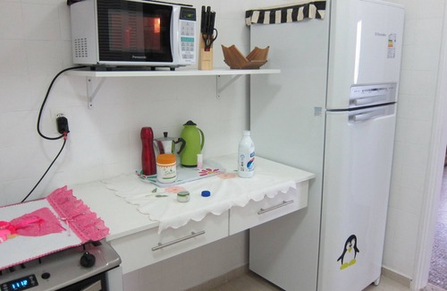 Centro Apartment | Apartment Facing the Sea Foot on Sand in Pitangueiras with Wi-fi!