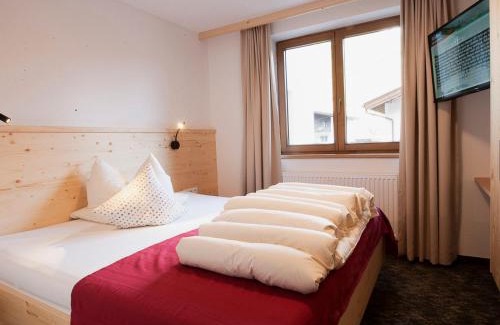Laengenfeld Apartment | Apartment Falkner-13 by Interhome