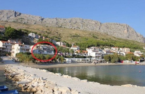 Duce Apartment | Apartment FAMILY in a holiday house next to the beach