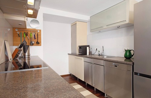 Langen bei Bregenz Apartment | Apartment 'Ferienwohnung Marianne' with Mountain View, Private Terrace and Wi-Fi