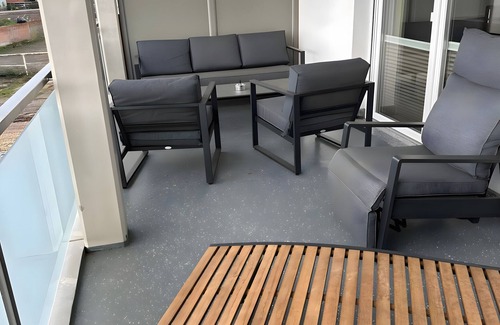Schonebeck Apartment | Apartment 'Ferienwohnung 11' with Shared Terrace, Balcony and Wi-Fi