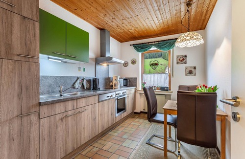 Sorpetal Apartment | Apartment 'Ferienwohnung Rehsiepen' with Mountain View, Private Terrace and Wi-Fi