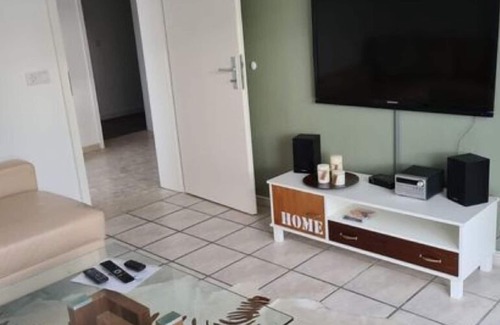 Sand Apartment | Apartment 'Ferienwohnung Frank 80qm' with Private Terrace and Wi-Fi