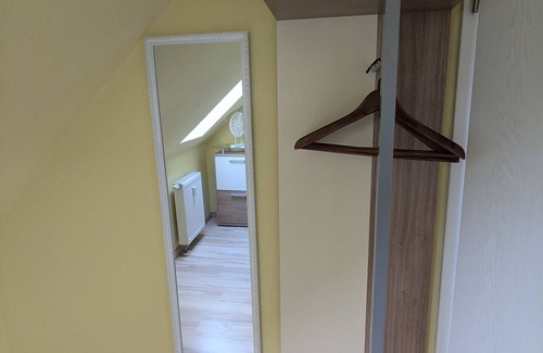 Veitsbronn Apartment | Apartment 'Ferienwohnung Alafia' with Shared Garden and Wi-Fi