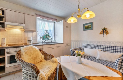 Bredstedt Apartment | Apartment 'Ferienwohnung 1 Appartement' with Private Garden and Wi-Fi