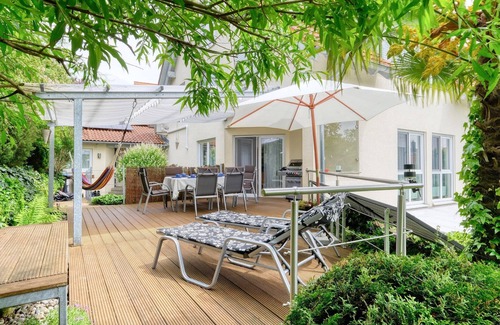 Markdorf Apartment | Apartment 'Ferienwohnung Iris Und Uwe' with Mountain View, Private Terrace and Wi-Fi