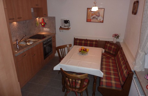 Arrach Apartment | Apartment 'Ferienwohnung Im Lamer Winkel' with Mountain View, Private Terrace and Wi-Fi