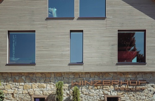Auggen Apartment | Apartment 'Ferienwohnung Chardonnay' with Shared Pool, Shared Garden and Wi-Fi