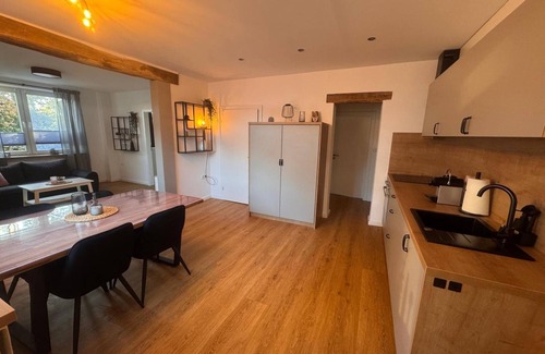 Detern Apartment | Apartment 'Ferienwohnung Liese' with Private Terrace, Private Garden and Wi-Fi