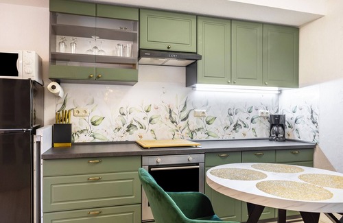 Ilversgehofen Apartment | Apartment 'Ferienwohnung Bernoth' with Shared Pool, Shared Garden and Wi-Fi