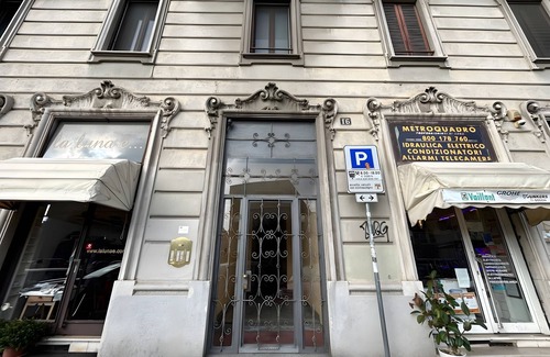 Tre Torri Apartment | Apartment 'Ferrucci - Citylife' with Wi-Fi and Air Conditioning