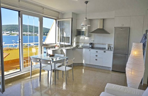 Corcubion Apartment | Apartment, first line of Quenxe beach. Sea views