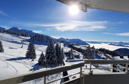 Chamrousse Apartment | Apartment/flat - CHAMROUSSE directly on the ski run