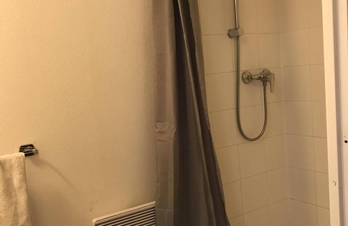 Saint-Jean-d'Arves Apartment | Apartment for 8 people, a few meters from the slopes. The SYBELLESéà area