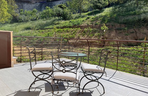 Siena Apartment | Apartment for 3 guests with all comforts, private terrace and garage