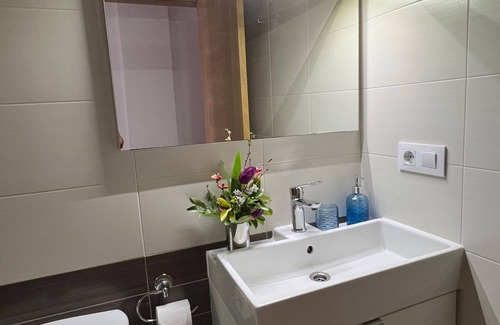 Ponteareas Apartment | Apartment for 4 guests near the Portuguese Way of St. James