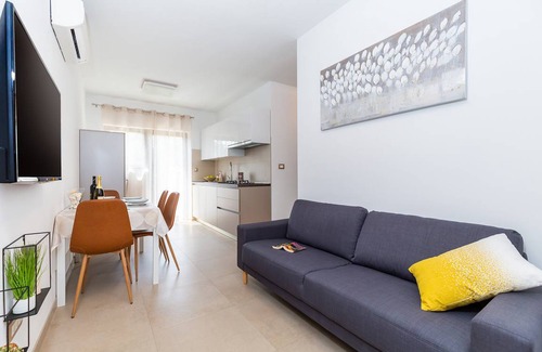 Mugeba Apartment | Apartment for 4 persons approx. 45 m² in Poreč, Istria (Istrian Riviera)