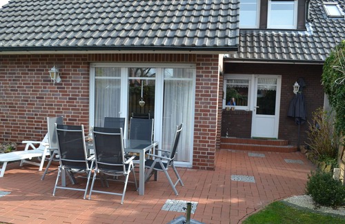 Wettringen Apartment | Apartment for 6 people with garden. For fitters and cyclists