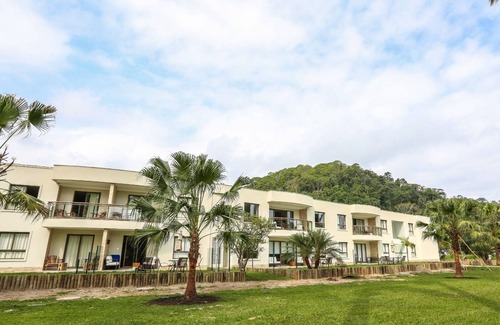 Mambucaba House | Apartment for families, direct access to the beach and PetFriendly