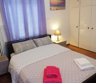 Agios Panteleimonas Apartment | apartment for rent