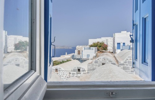 Astypalaia House | Apartment 'For Seven' with Balcony and Wi-Fi