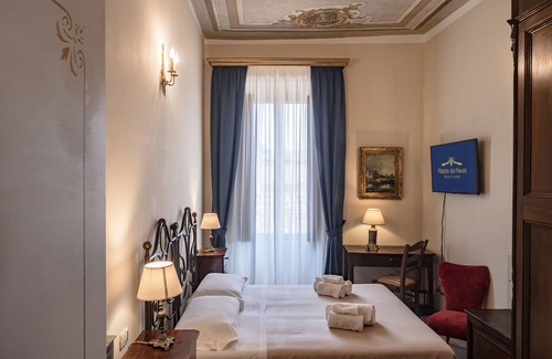 L'Aquila Bed & Breakfast | Apartment for up to 5 guests with kitchen in historic center of L'Aquila