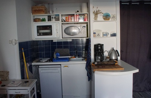 Saint-Hilaire-de-Riez Apartment | Apartment with sea view 50 m from the beach
