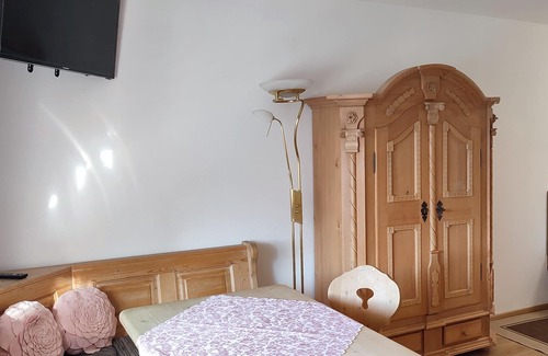Groissenbach Apartment | Apartment Giesen No. 40, 45 sqm with balcony and kitchen