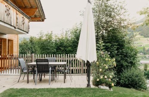 Saanenmöser Apartment | Apartment Giferblick by Interhome