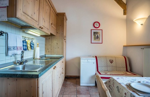 Gionghi-Cappella Apartment | Apartment 'Giongo Residence Aparthotel 203' with Mountain View, Shared Terrace and Wi-Fi