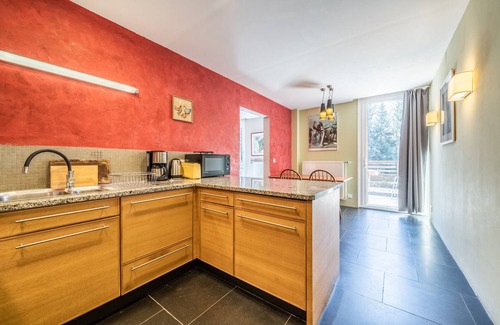 Bogeve Apartment | Apartment "Gîte Le Jorat - B" with Private Terrace & Wi-Fi